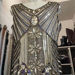 Elegant Beaded Flapper Dress - Great Gaspy Black and Silver M